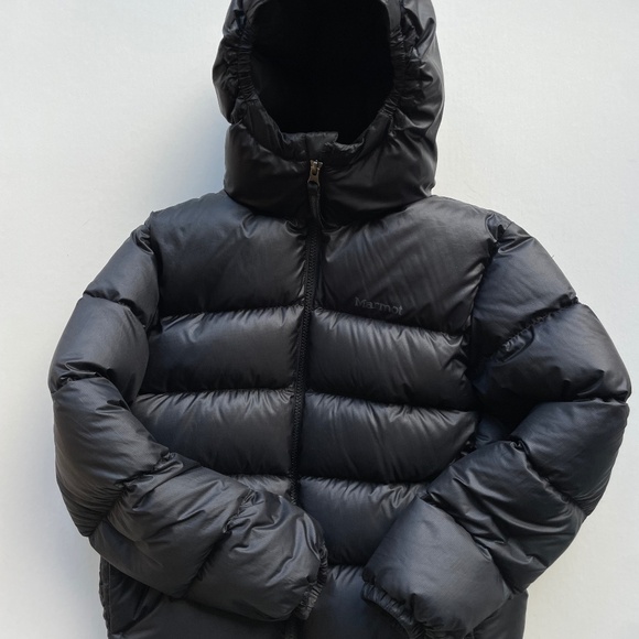 Excellent condition kids marmot puffer jacket - Picture 1 of 6